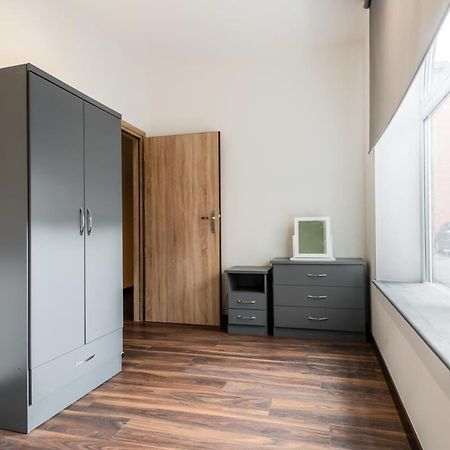 Characterful 2 Bed Apartment With Parking In Hull Kingston upon Hull Eksteriør billede