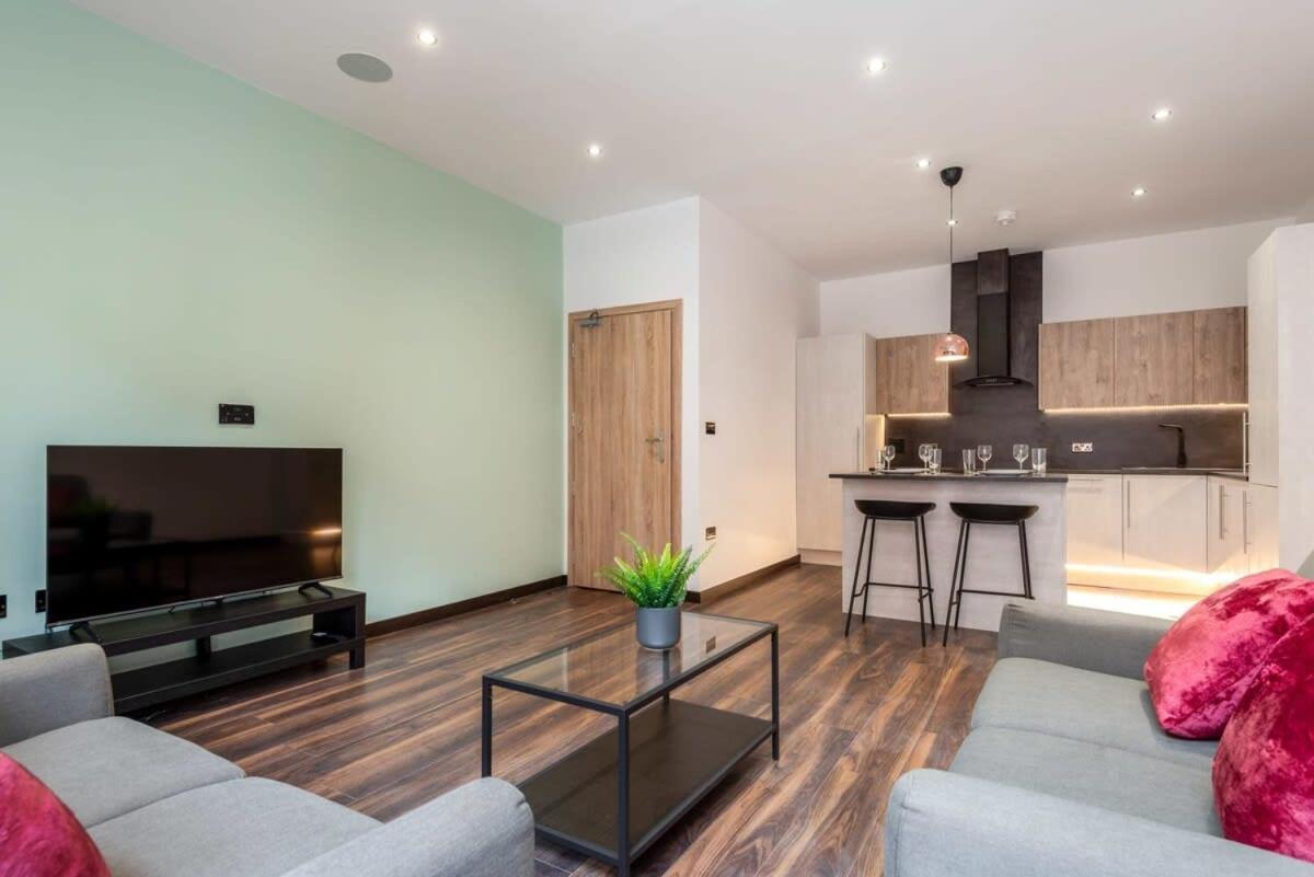 Characterful 2 Bed Apartment With Parking In Hull Kingston upon Hull Eksteriør billede