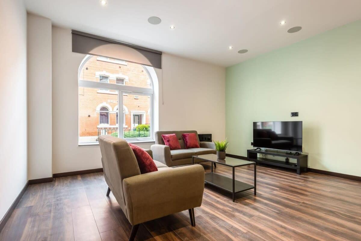 Characterful 2 Bed Apartment With Parking In Hull Kingston upon Hull Eksteriør billede